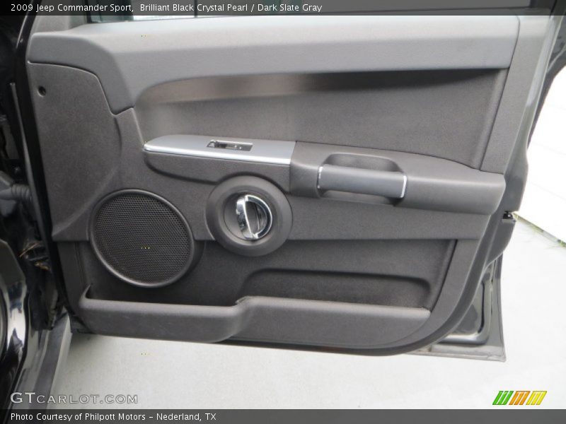 Brilliant Black Crystal Pearl / Dark Slate Gray 2009 Jeep Commander Sport