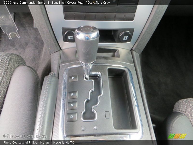 Brilliant Black Crystal Pearl / Dark Slate Gray 2009 Jeep Commander Sport