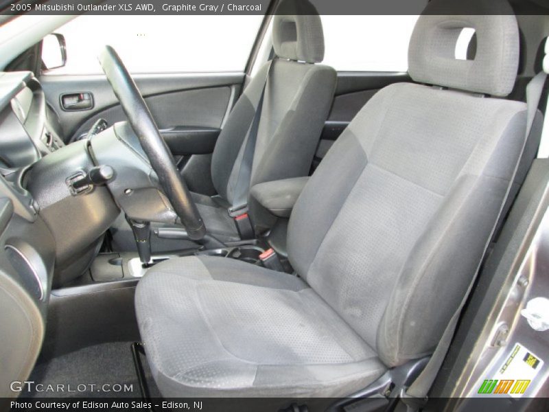 Front Seat of 2005 Outlander XLS AWD
