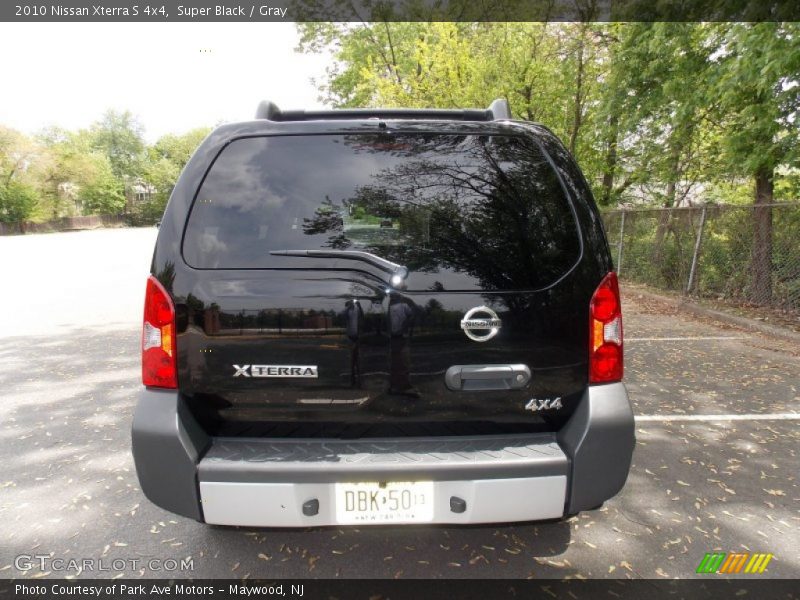Super Black / Gray 2010 Nissan Xterra S 4x4