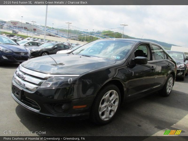 Atlantis Green Metallic / Charcoal Black 2010 Ford Fusion SE