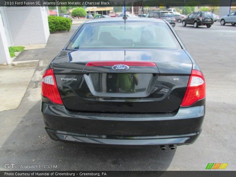 Atlantis Green Metallic / Charcoal Black 2010 Ford Fusion SE