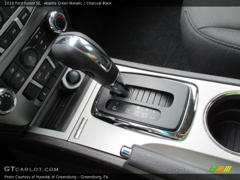 Atlantis Green Metallic / Charcoal Black 2010 Ford Fusion SE