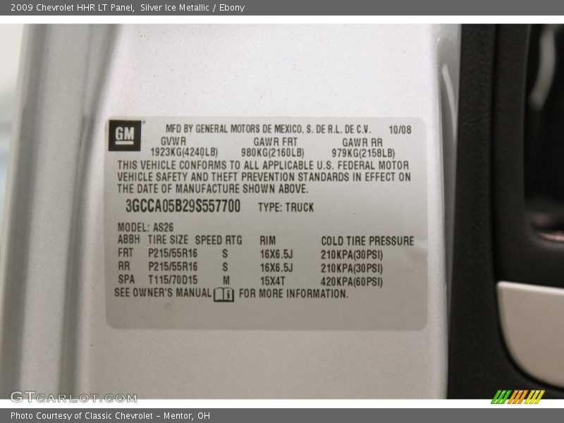 Silver Ice Metallic / Ebony 2009 Chevrolet HHR LT Panel