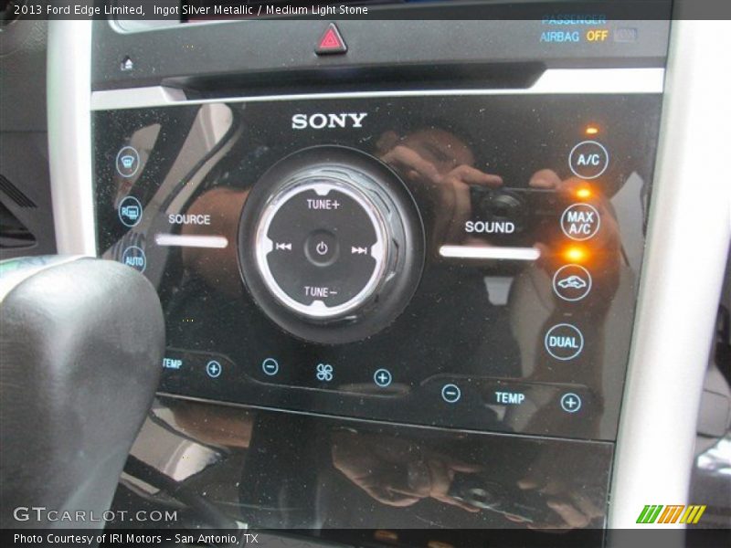 Ingot Silver Metallic / Medium Light Stone 2013 Ford Edge Limited