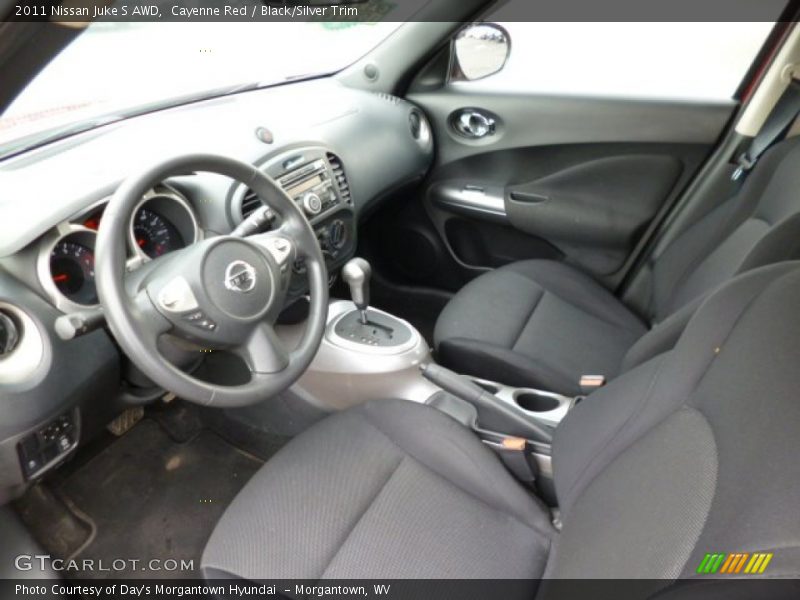 Cayenne Red / Black/Silver Trim 2011 Nissan Juke S AWD