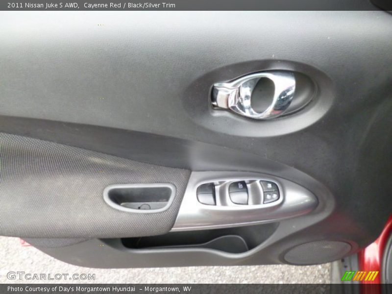 Cayenne Red / Black/Silver Trim 2011 Nissan Juke S AWD