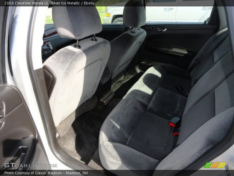 Silver Ice Metallic / Ebony 2009 Chevrolet Impala LS