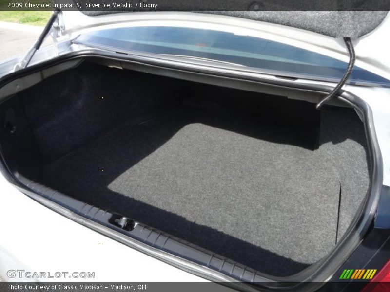 Silver Ice Metallic / Ebony 2009 Chevrolet Impala LS