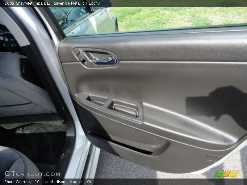 Silver Ice Metallic / Ebony 2009 Chevrolet Impala LS
