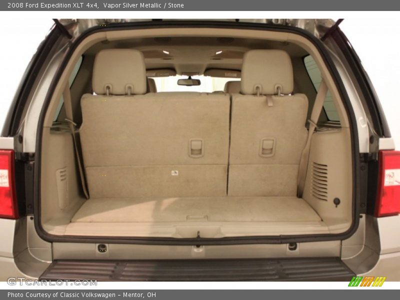 Vapor Silver Metallic / Stone 2008 Ford Expedition XLT 4x4