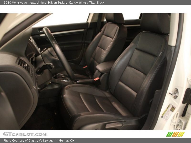 Candy White / Titan Black 2010 Volkswagen Jetta Limited Edition Sedan