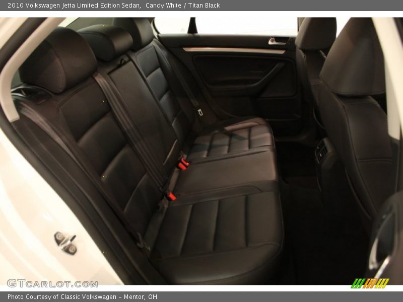 Candy White / Titan Black 2010 Volkswagen Jetta Limited Edition Sedan