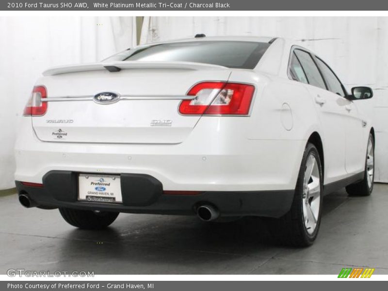 White Platinum Metallic Tri-Coat / Charcoal Black 2010 Ford Taurus SHO AWD