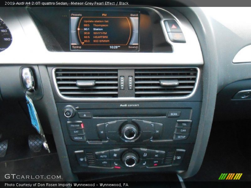 Meteor Grey Pearl Effect / Black 2009 Audi A4 2.0T quattro Sedan