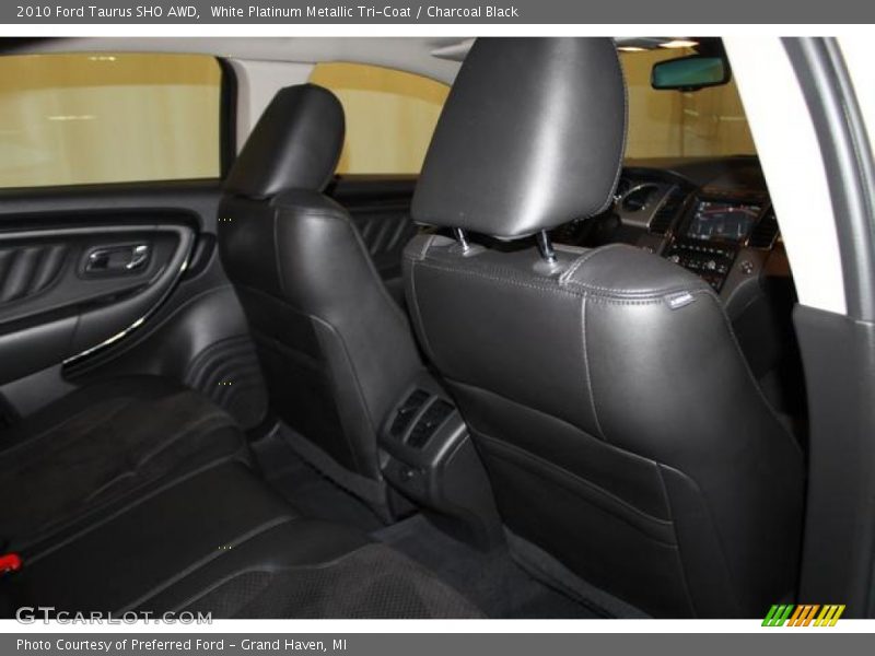 White Platinum Metallic Tri-Coat / Charcoal Black 2010 Ford Taurus SHO AWD