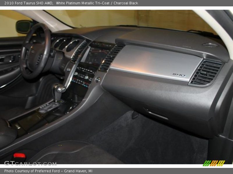 Dashboard of 2010 Taurus SHO AWD