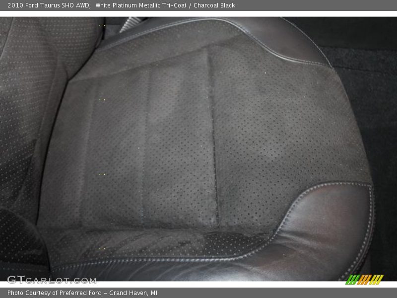 White Platinum Metallic Tri-Coat / Charcoal Black 2010 Ford Taurus SHO AWD