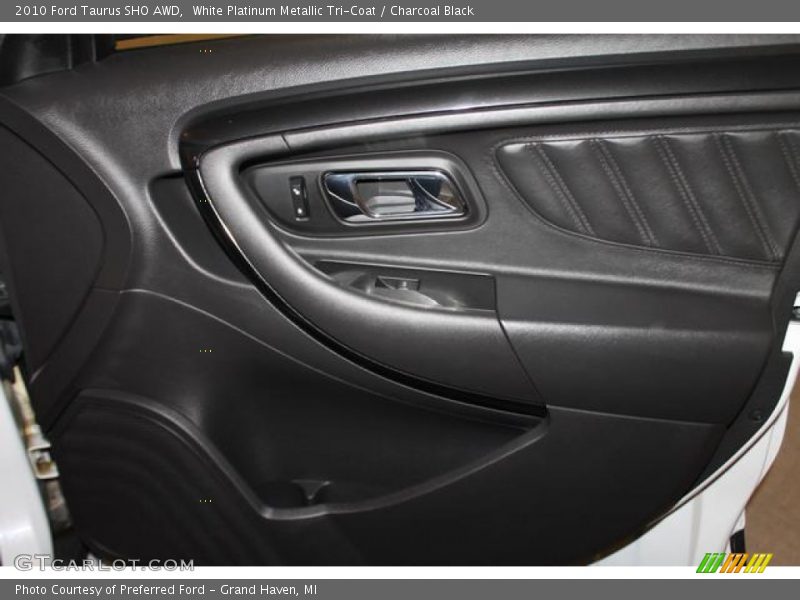 White Platinum Metallic Tri-Coat / Charcoal Black 2010 Ford Taurus SHO AWD