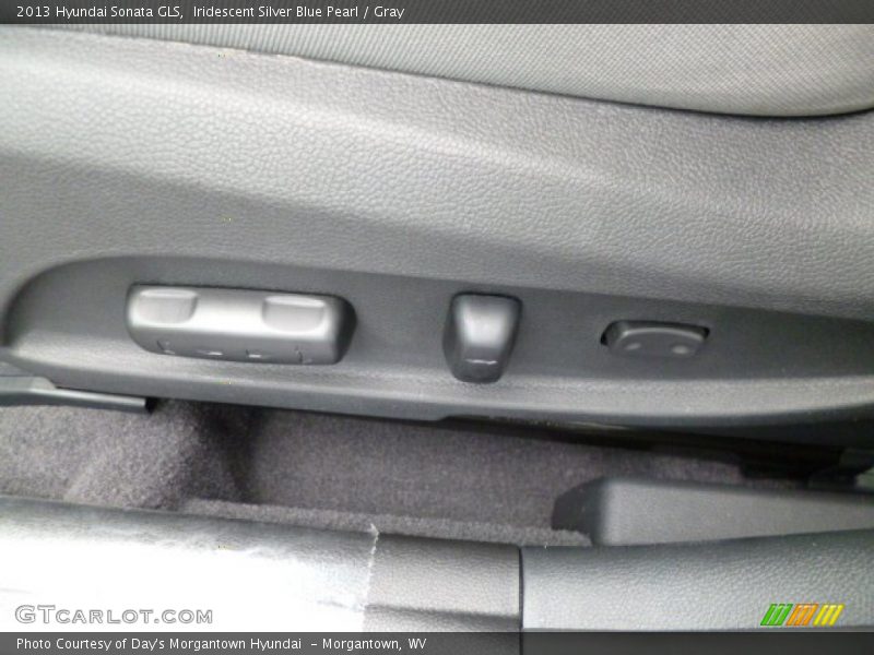Iridescent Silver Blue Pearl / Gray 2013 Hyundai Sonata GLS