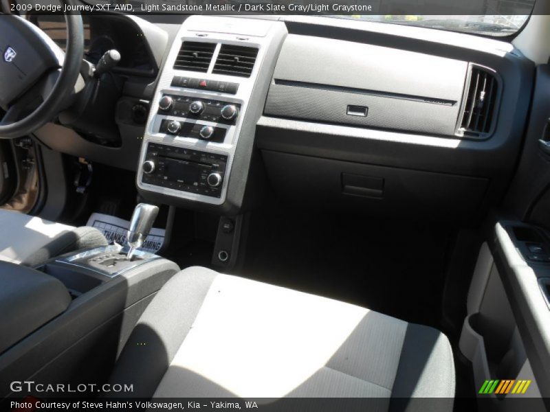 Light Sandstone Metallic / Dark Slate Gray/Light Graystone 2009 Dodge Journey SXT AWD