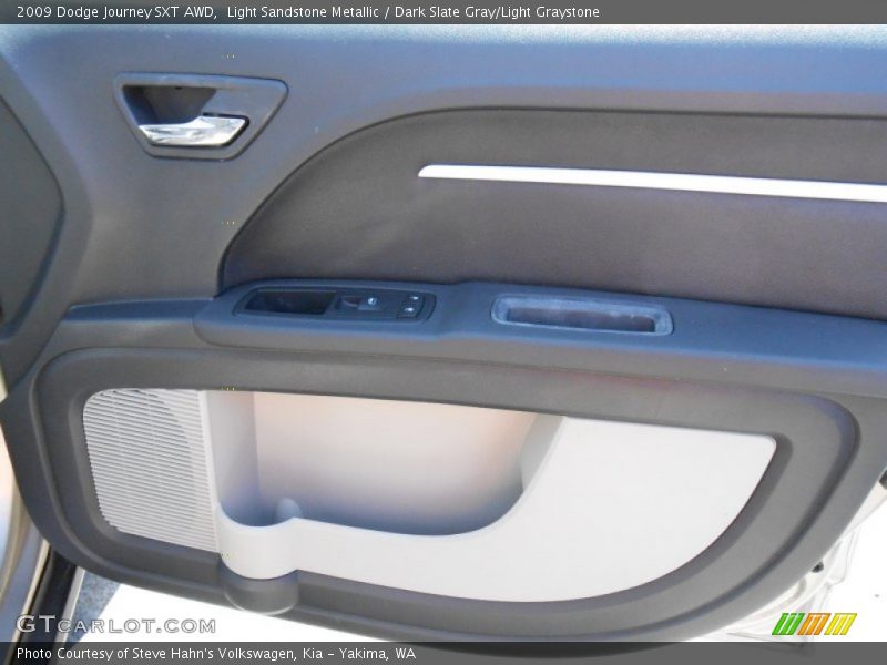 Light Sandstone Metallic / Dark Slate Gray/Light Graystone 2009 Dodge Journey SXT AWD