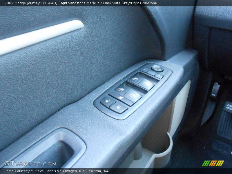 Light Sandstone Metallic / Dark Slate Gray/Light Graystone 2009 Dodge Journey SXT AWD