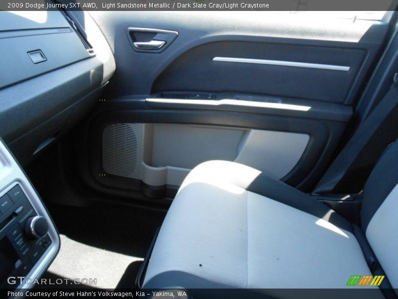 Light Sandstone Metallic / Dark Slate Gray/Light Graystone 2009 Dodge Journey SXT AWD