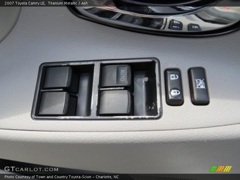 Titanium Metallic / Ash 2007 Toyota Camry LE