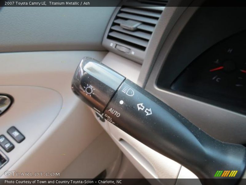 Titanium Metallic / Ash 2007 Toyota Camry LE