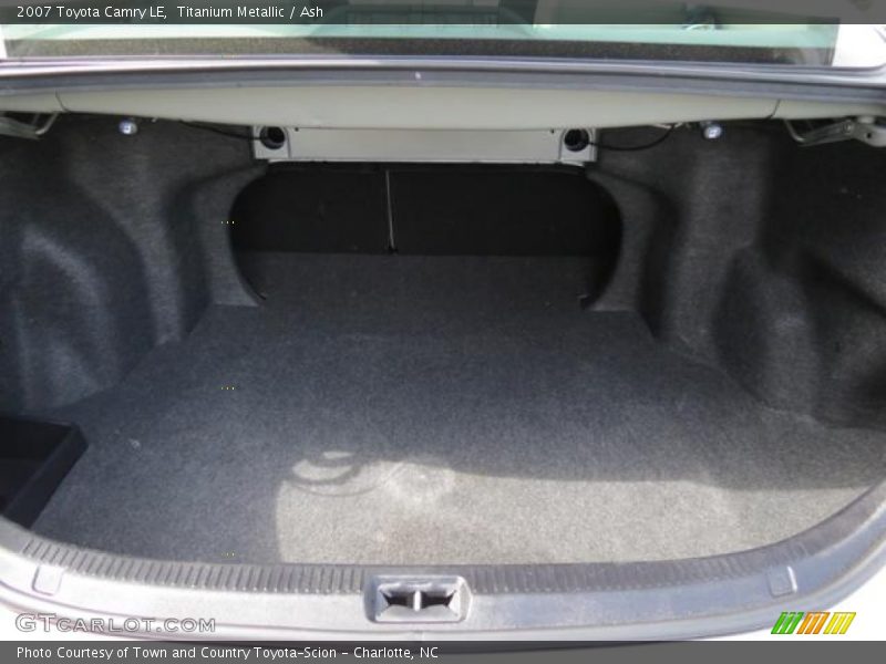 Titanium Metallic / Ash 2007 Toyota Camry LE