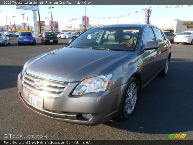 Phantom Gray Pearl / Light Gray 2006 Toyota Avalon Limited