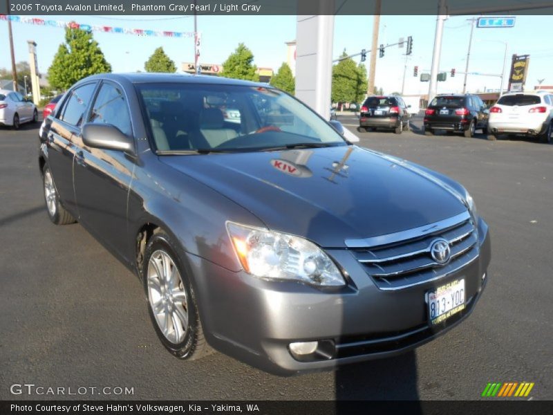 Phantom Gray Pearl / Light Gray 2006 Toyota Avalon Limited