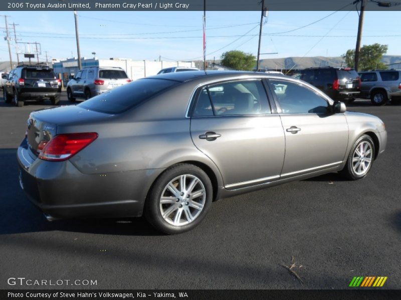 Phantom Gray Pearl / Light Gray 2006 Toyota Avalon Limited