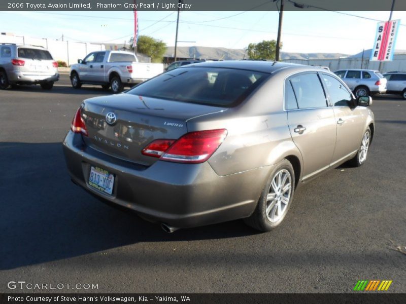 Phantom Gray Pearl / Light Gray 2006 Toyota Avalon Limited