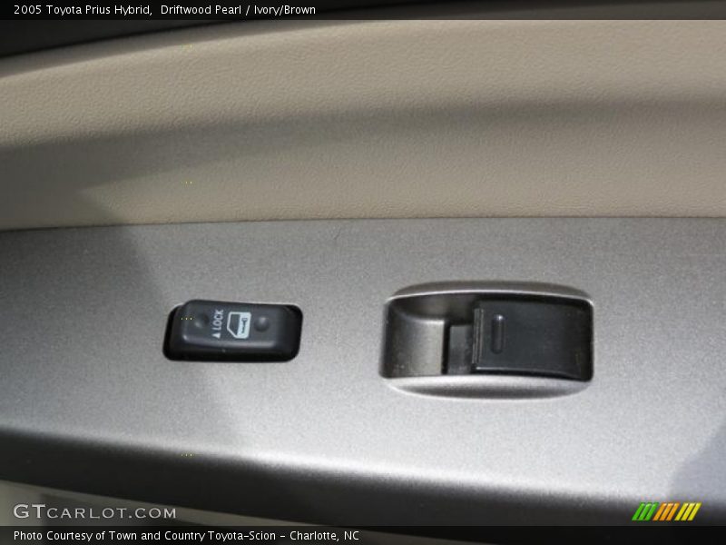 Driftwood Pearl / Ivory/Brown 2005 Toyota Prius Hybrid