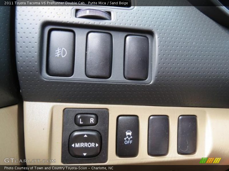 Pyrite Mica / Sand Beige 2011 Toyota Tacoma V6 PreRunner Double Cab