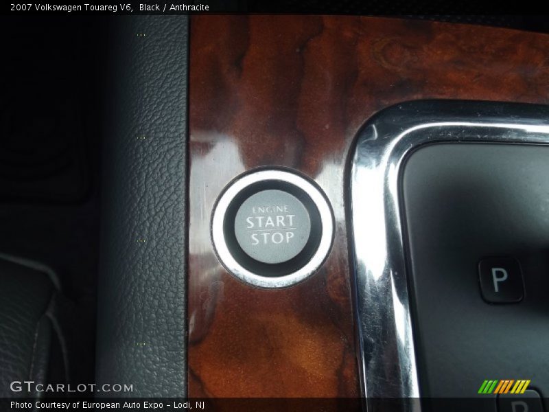 Black / Anthracite 2007 Volkswagen Touareg V6