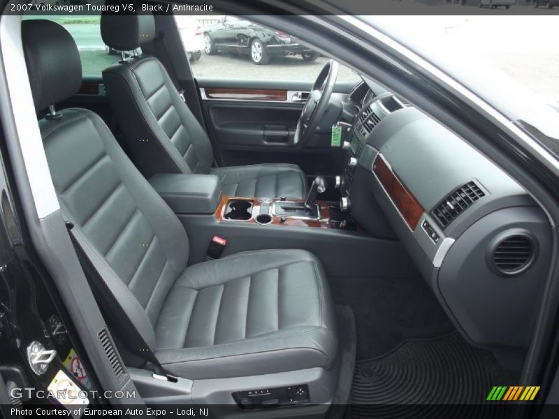 Black / Anthracite 2007 Volkswagen Touareg V6