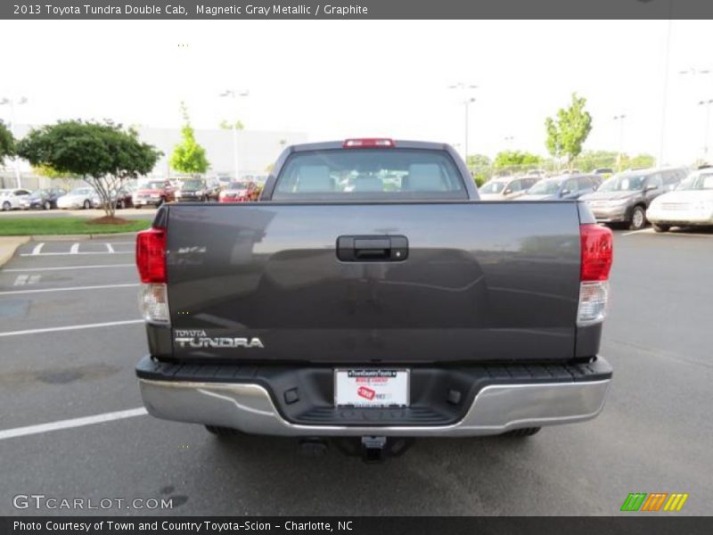 Magnetic Gray Metallic / Graphite 2013 Toyota Tundra Double Cab