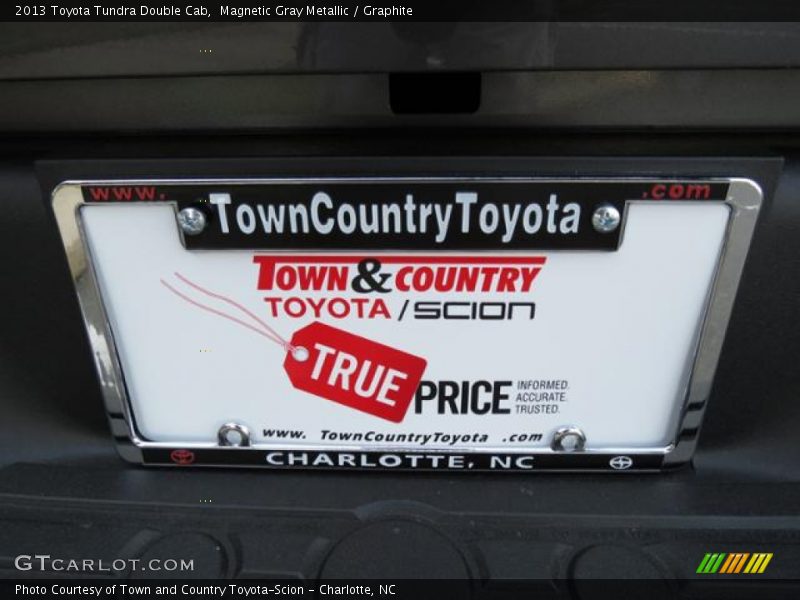 Magnetic Gray Metallic / Graphite 2013 Toyota Tundra Double Cab