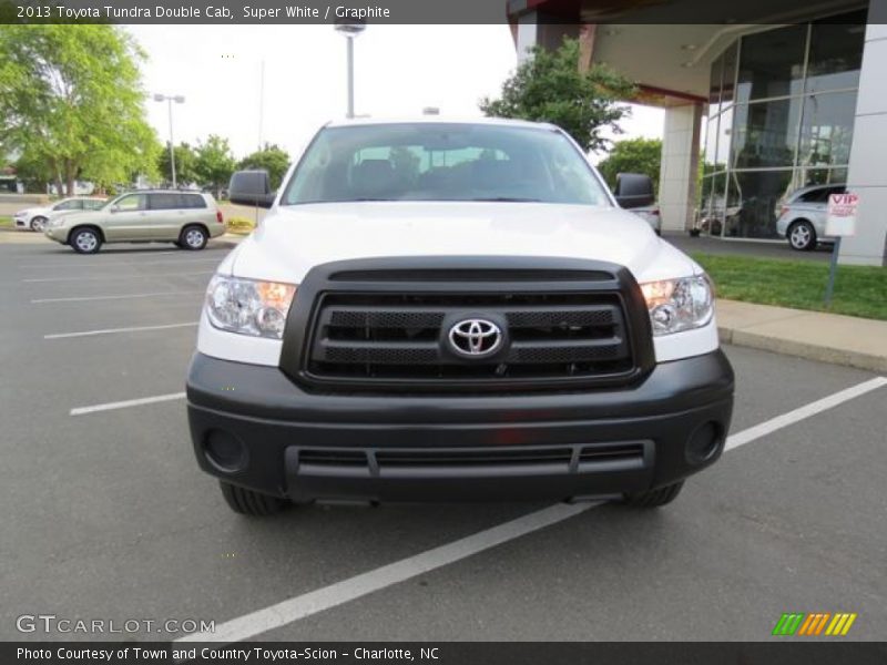Super White / Graphite 2013 Toyota Tundra Double Cab