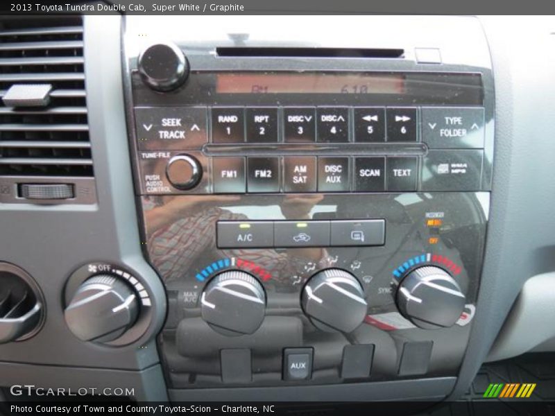 Super White / Graphite 2013 Toyota Tundra Double Cab