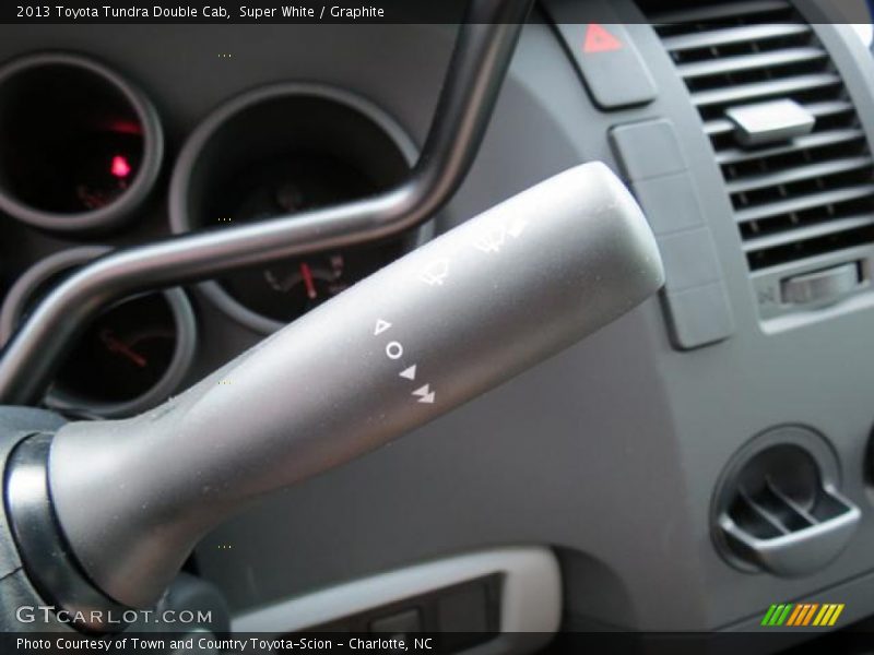 Super White / Graphite 2013 Toyota Tundra Double Cab