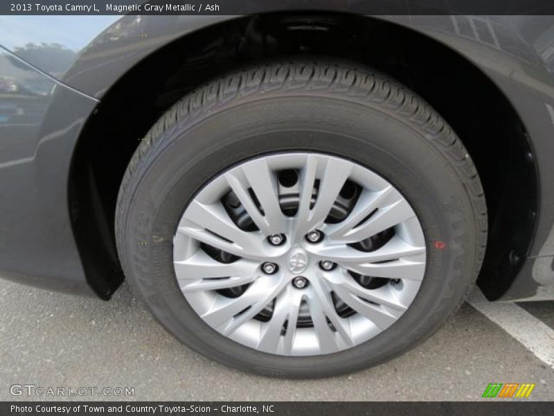 Magnetic Gray Metallic / Ash 2013 Toyota Camry L