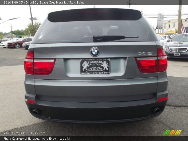 Space Grey Metallic / Sand Beige 2010 BMW X5 xDrive30i