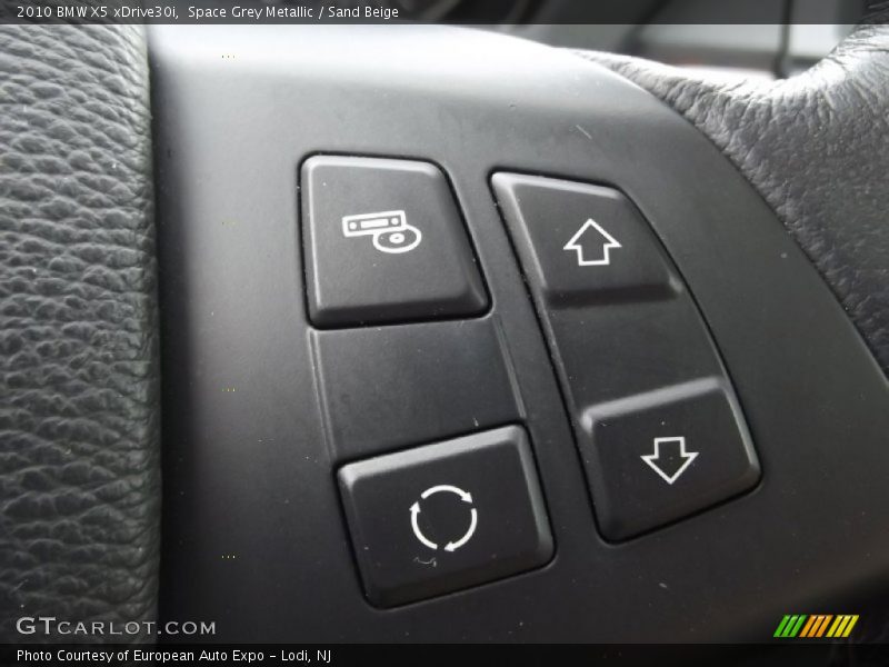 Space Grey Metallic / Sand Beige 2010 BMW X5 xDrive30i