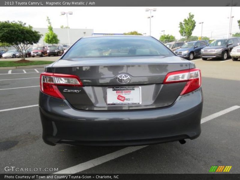 Magnetic Gray Metallic / Ash 2013 Toyota Camry L