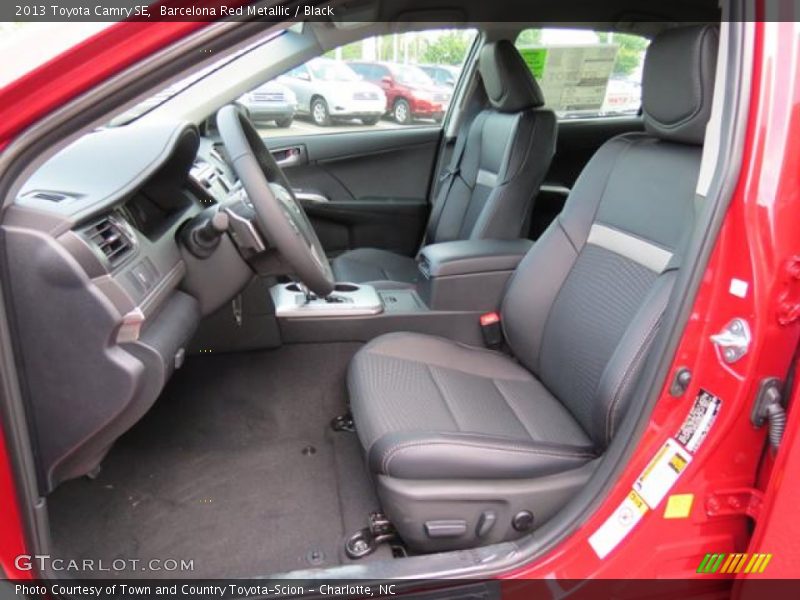 Barcelona Red Metallic / Black 2013 Toyota Camry SE