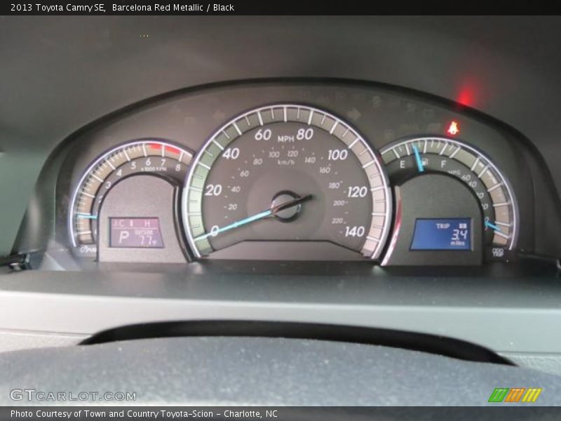 Barcelona Red Metallic / Black 2013 Toyota Camry SE